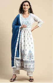 Ramraj Women Printed & Embroidered Kurti Set - Daily Needs Products
