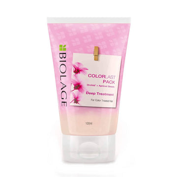Lotus Herbals WhiteGlow Skin Brightening Oatmeal & Yogurt Gentle Exfoliator Scrub